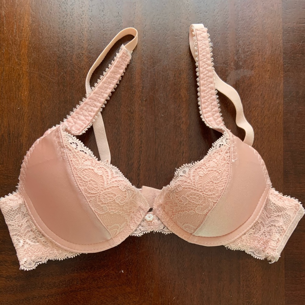 The Little Bra Company Mercedes 28B NWOT